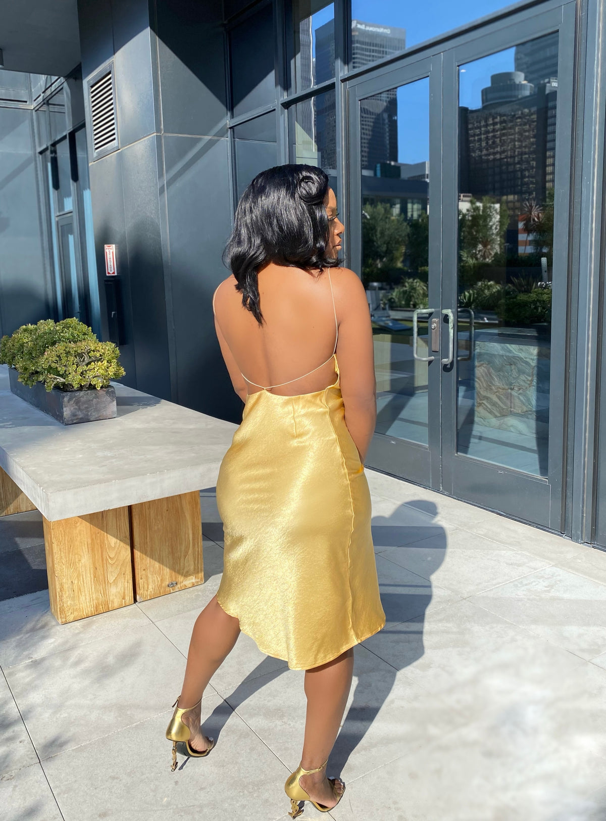 Romance slip dress | gold
